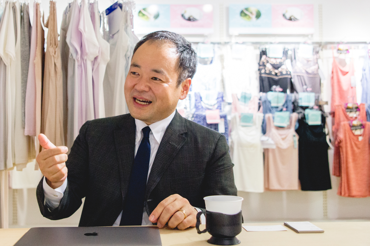 社内の課題を抽出し 目標設定 評価へとつなげる活用方法とは チームづくりの Do が集まるメディア Dio 組織改善するならエンゲージメント解析ツール Wevox